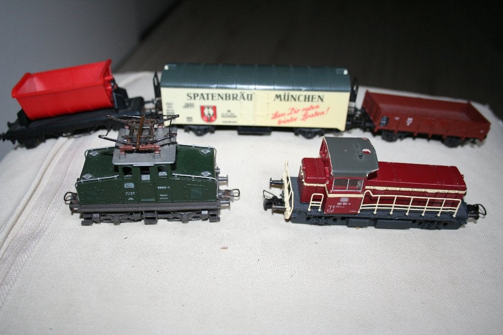 roco lokje met 3 wagons, Gelijkstroom, Ophalen of Verzenden, Roco, Analoog