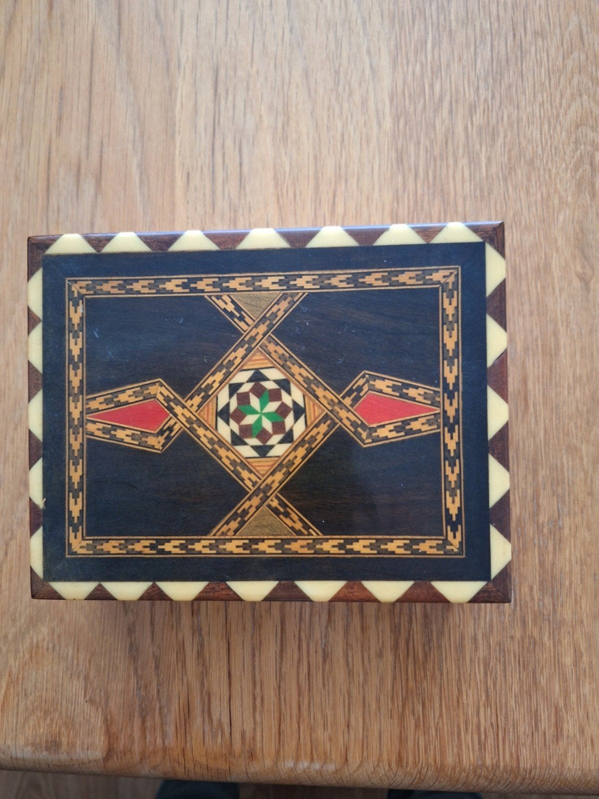 vintage handgemaakte  Spaanse reisschaakset., Ophalen