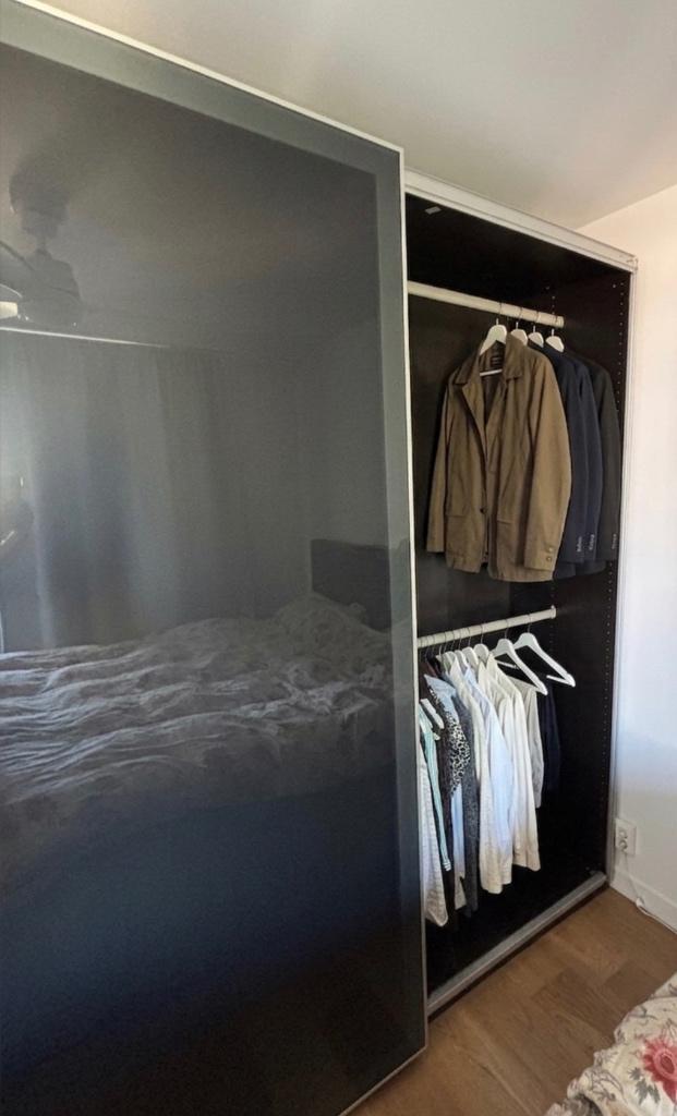 Gratis af te halen: 236x200x60 Donkergrijze IKEA kast, Huis en Inrichting, Ophalen, Gebruikt, 200 cm of meer, 50 tot 100 cm