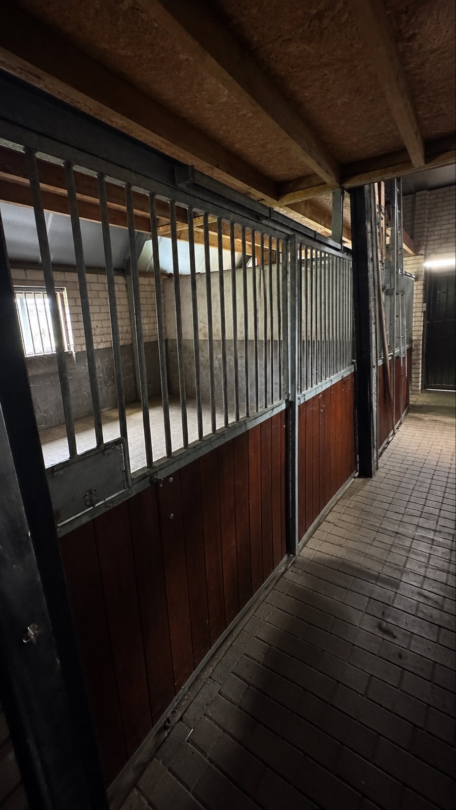 Paardenboxen 2x, Ophalen, Gebruikt
