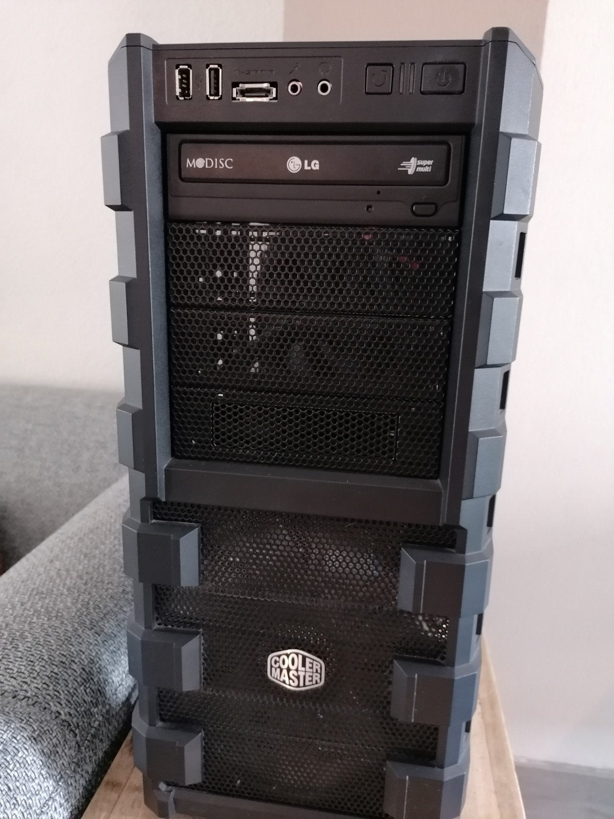 Krachtige 1440p Gaming PC (RTX 4070 & Ryzen 7 5800X3D), Computers en Software, Desktop Pc's, Ophalen, Gebruikt, 32 GB, 2 TB