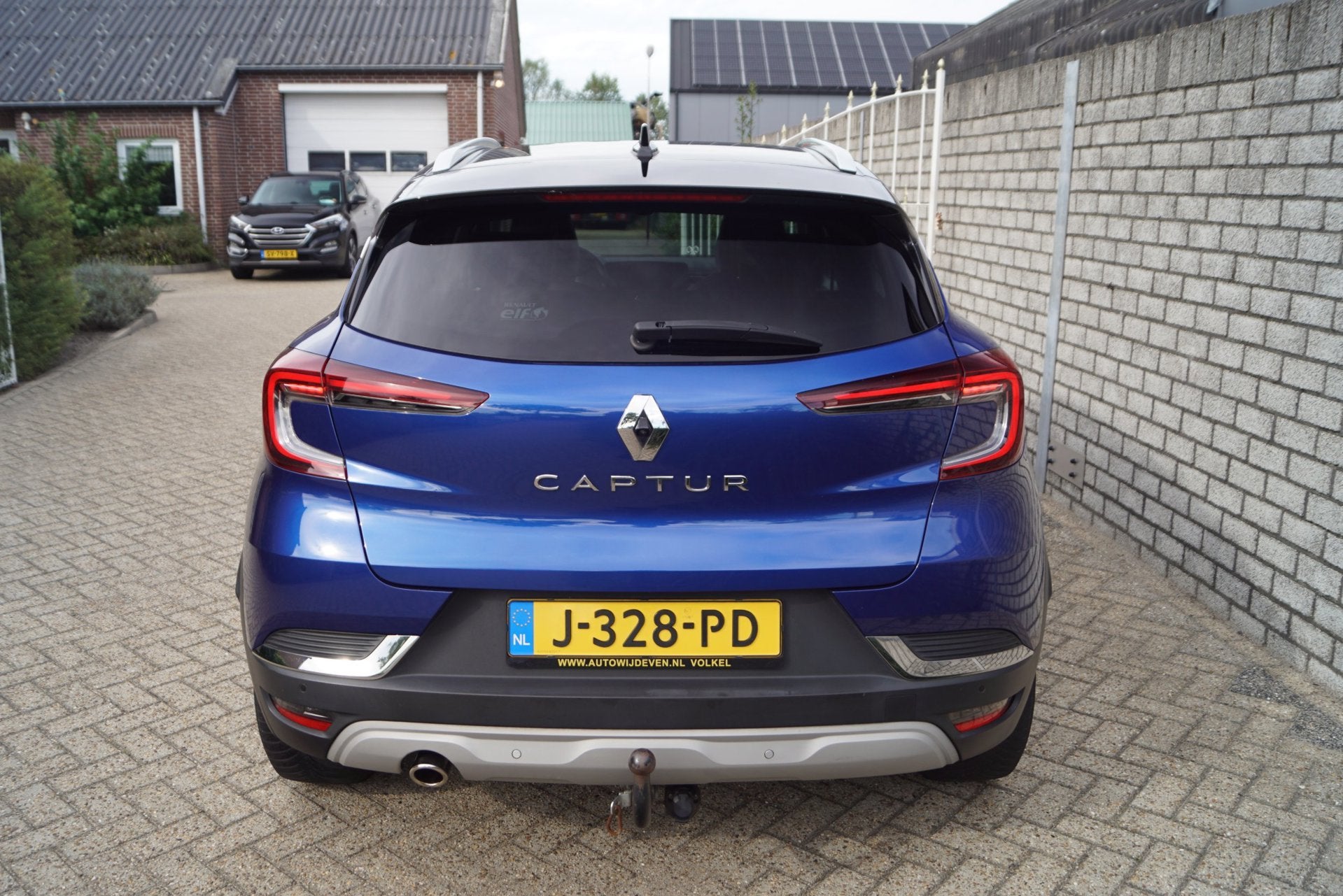 Foto 5 van Renault Captur 1.3 TCe 130 Intens Autom Half Leder/Stof Spor