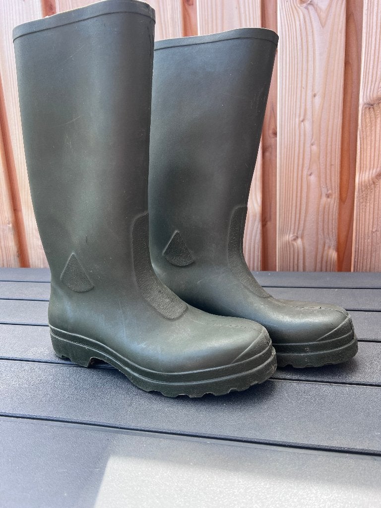 regenlaarzen  mt 43 als nieuw groen hoog  model 37 cm, Ophalen of Verzenden, Zo goed als nieuw, Dames, Laarzen