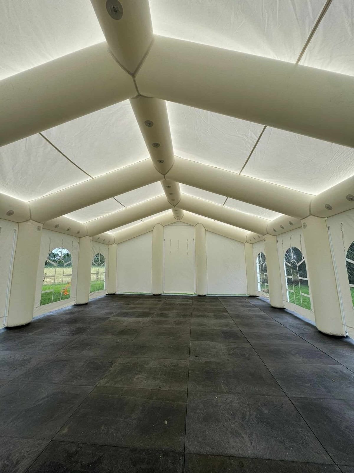 Opblaasbare Partytent - Ideaal voor elk evenement!, Tuin en Terras, Zelf, Opvouwbaar, Partytent, Zelf