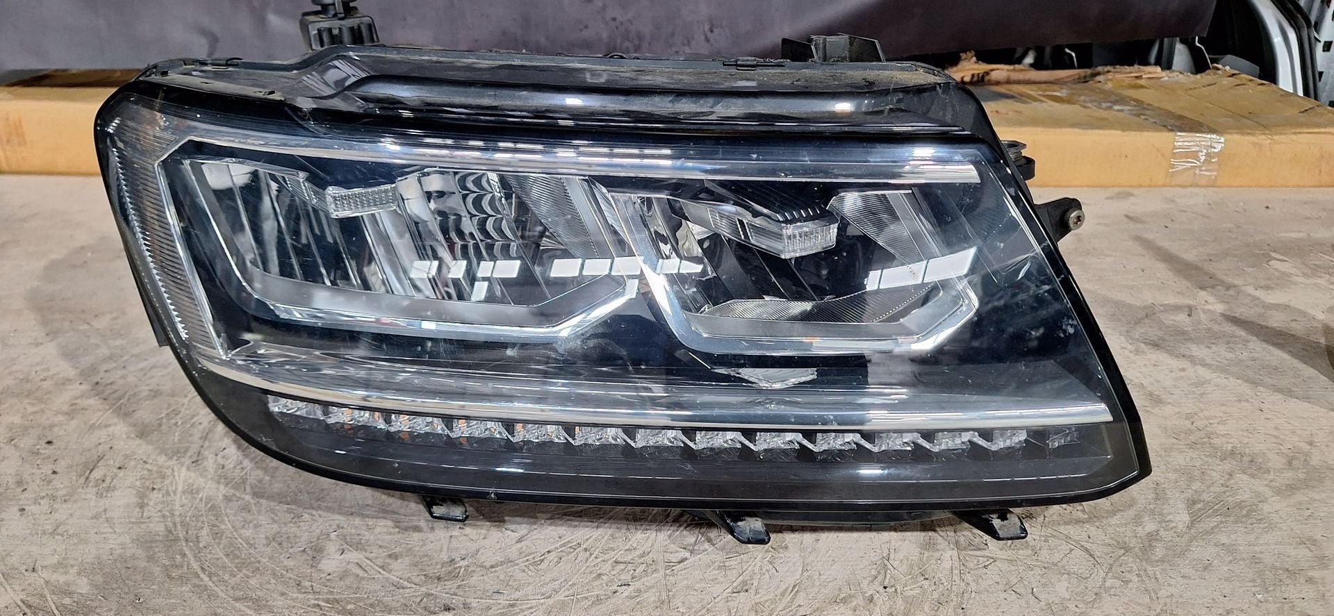 Volkswagen Tiguan koplamp rechts, Gebruikt, -, Volkswagen, -