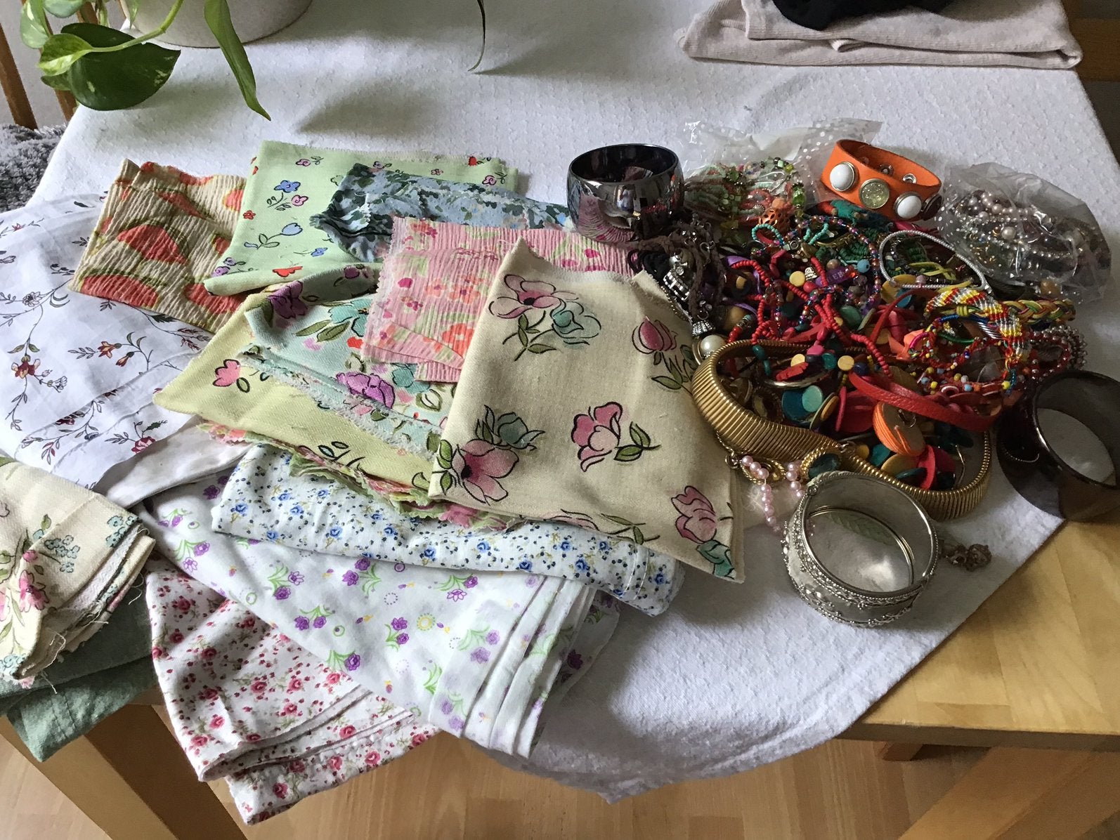 Lappen en sieraden, Hobby en Vrije tijd, Kralen en Sieraden maken, Ophalen, Zo goed als nieuw, Kraal