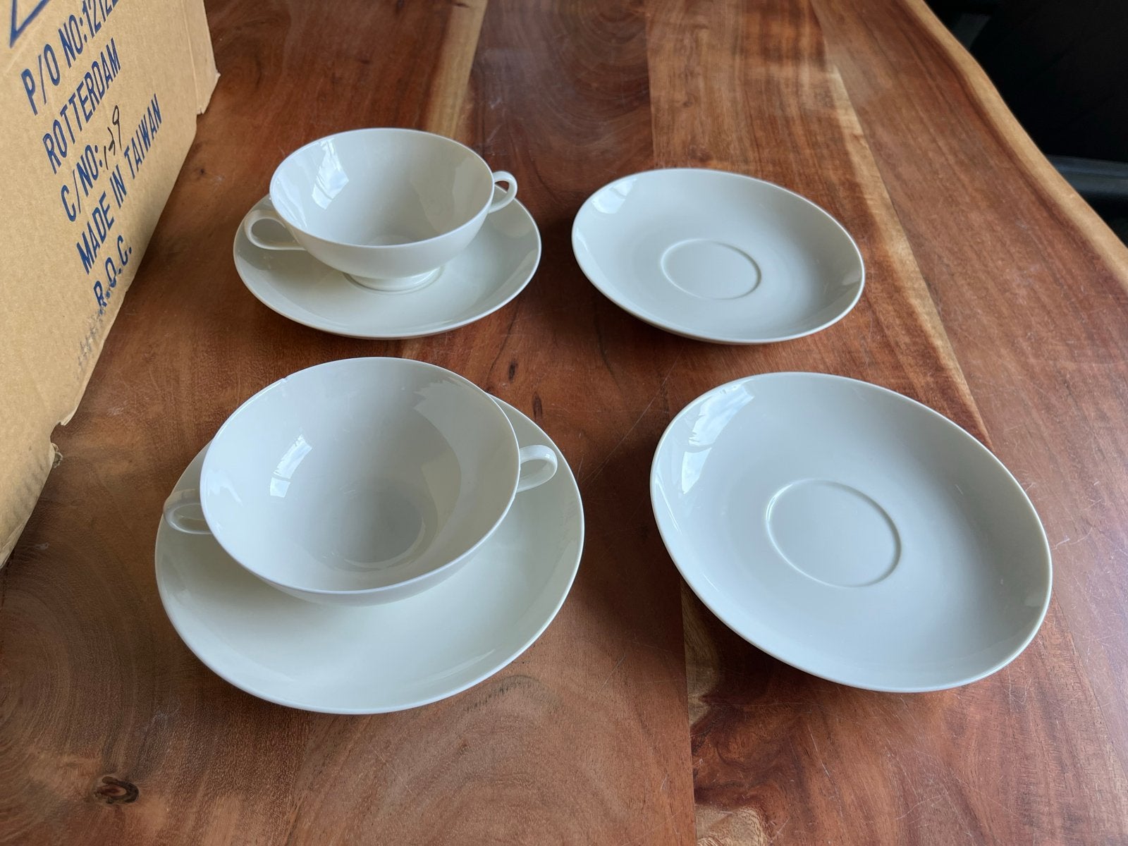 2 vintage soepkommen met 4 schotels, Gebruikt, Overige merken, Keramiek, Vintage