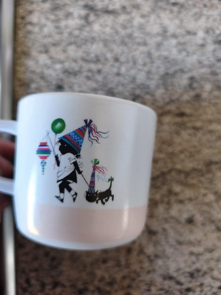 Beker / kopje Jip en Janneke Takkie Hema, Huis en Inrichting, Ophalen of Verzenden, Zo goed als nieuw, Overige stijlen, Kop(pen) en/of Schotel(s)