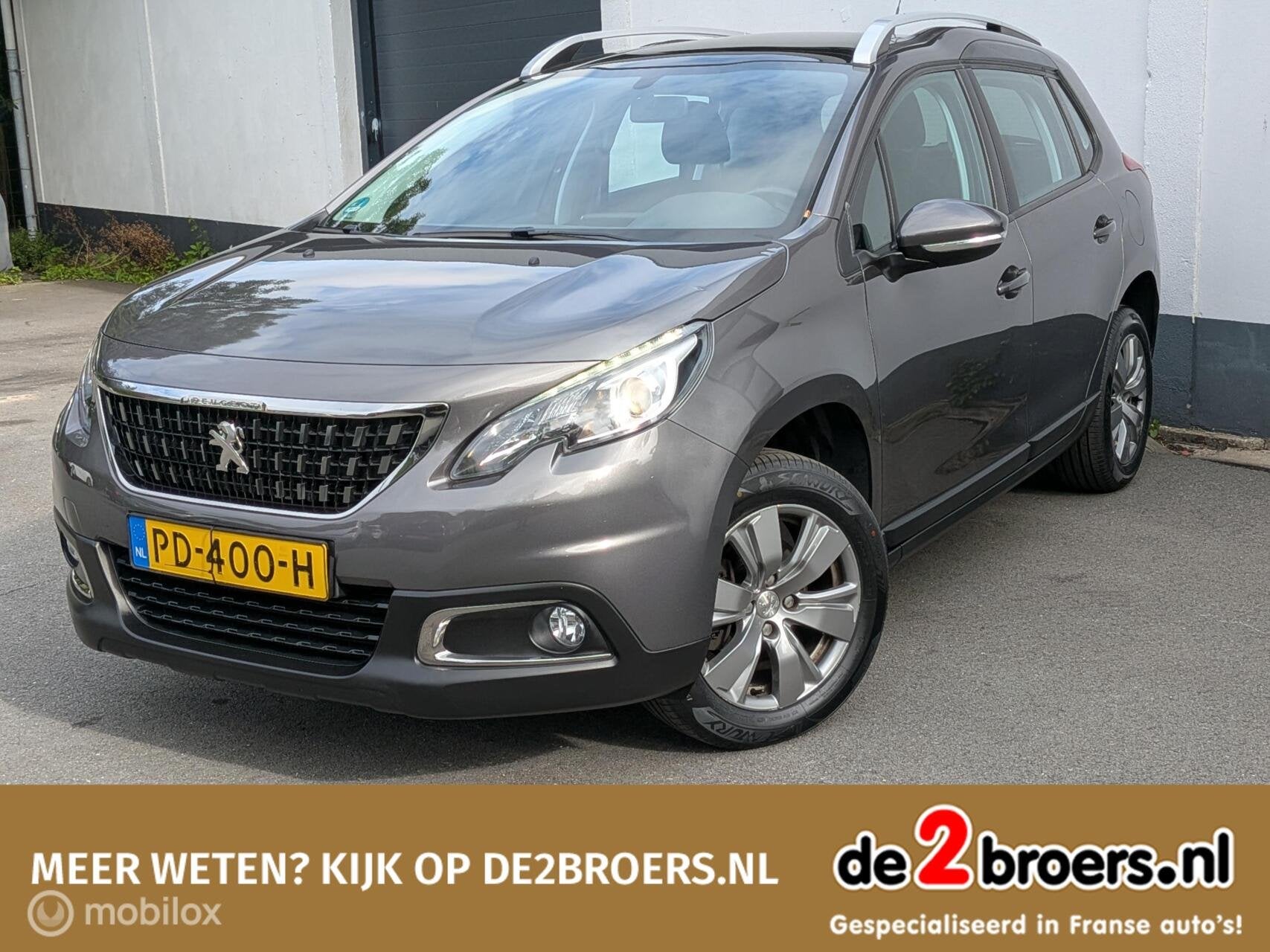 Peugeot 2008 1.2 Blue Lion/ Nieuwe D-Riem/Trekhaak/Panodak, Voorwielaandrijving, Dealer onderhouden, Stof, Origineel Nederlands
