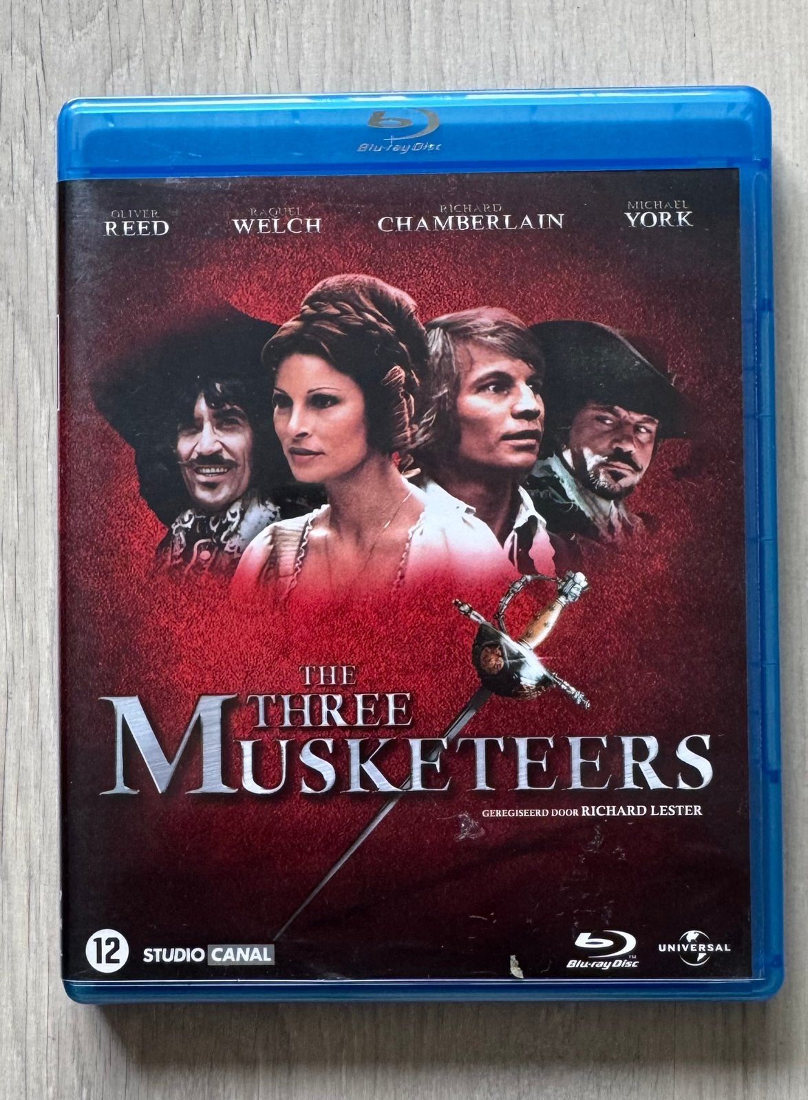 Blu-ray | The Three Musketeers | Versie uit 1973, Ophalen of Verzenden, Zo goed als nieuw