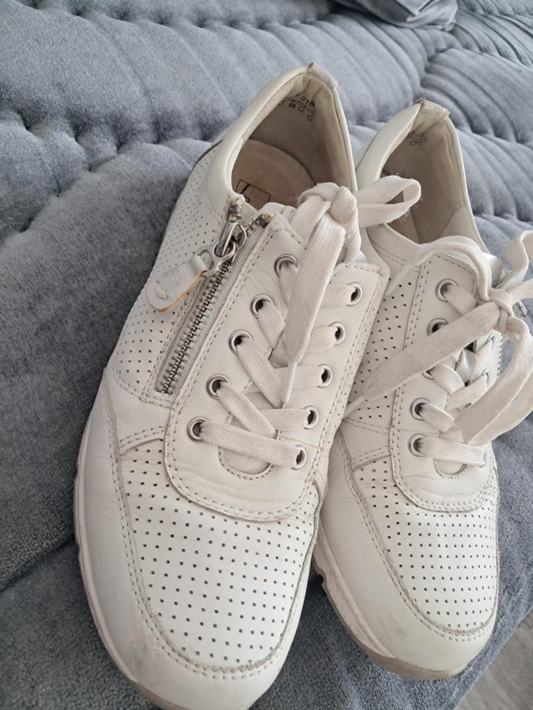 Medicus SNEAKERS mt 38, Kleding | Dames, Schoenen, Medicus, Wit, Ophalen of Verzenden, Sneakers of Gympen
