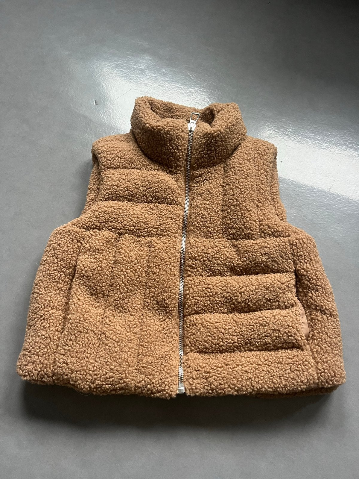 Jus de Pom Teddy Gilet/bodywarmer- Bruin - Maat S/M, Ophalen of Verzenden, Zo goed als nieuw, Maat 36 (S), Bruin