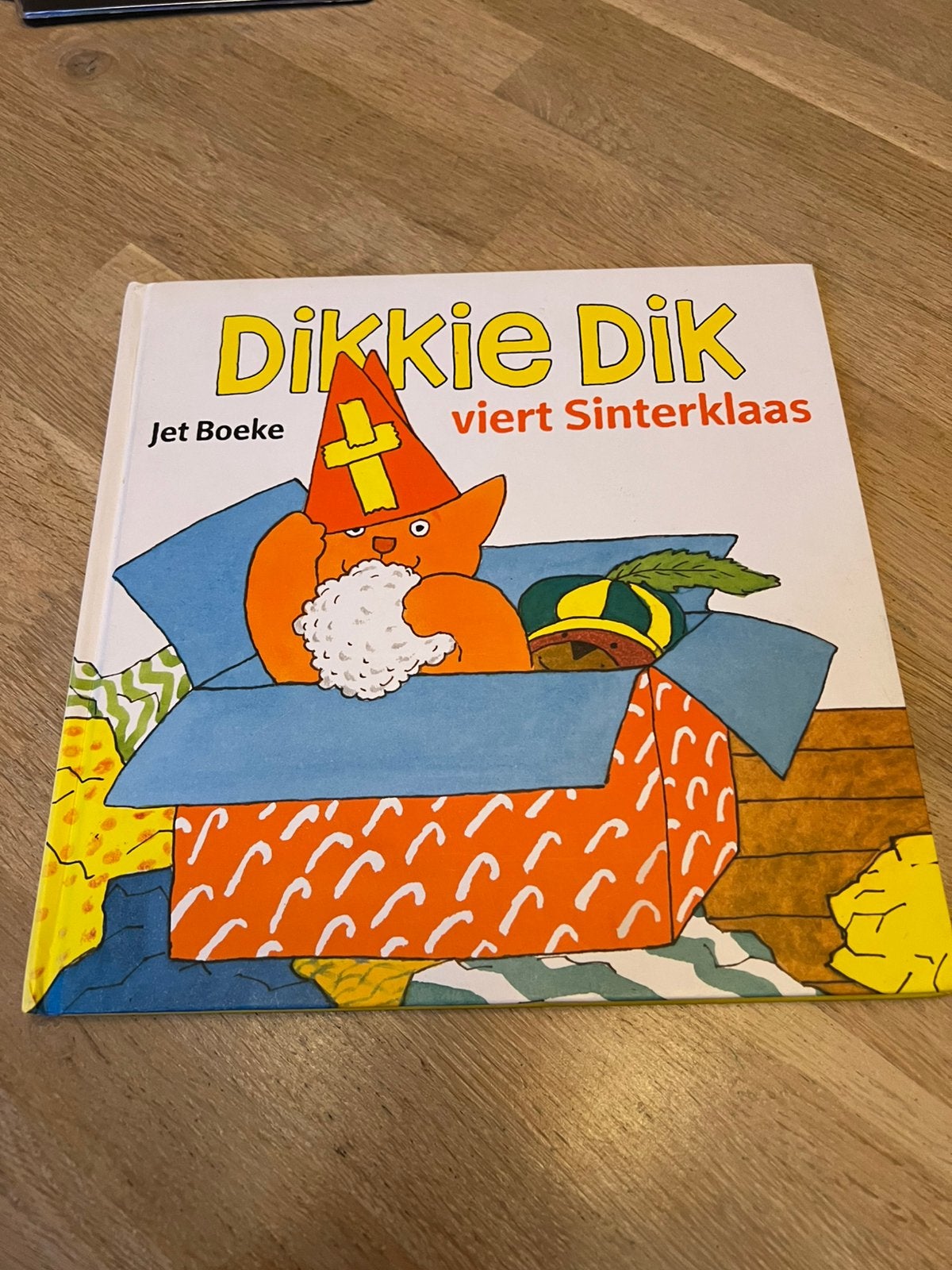 Dikkie Dik viert Sinterklaas - Leuk kinderboek, Boeken, Ophalen of Verzenden