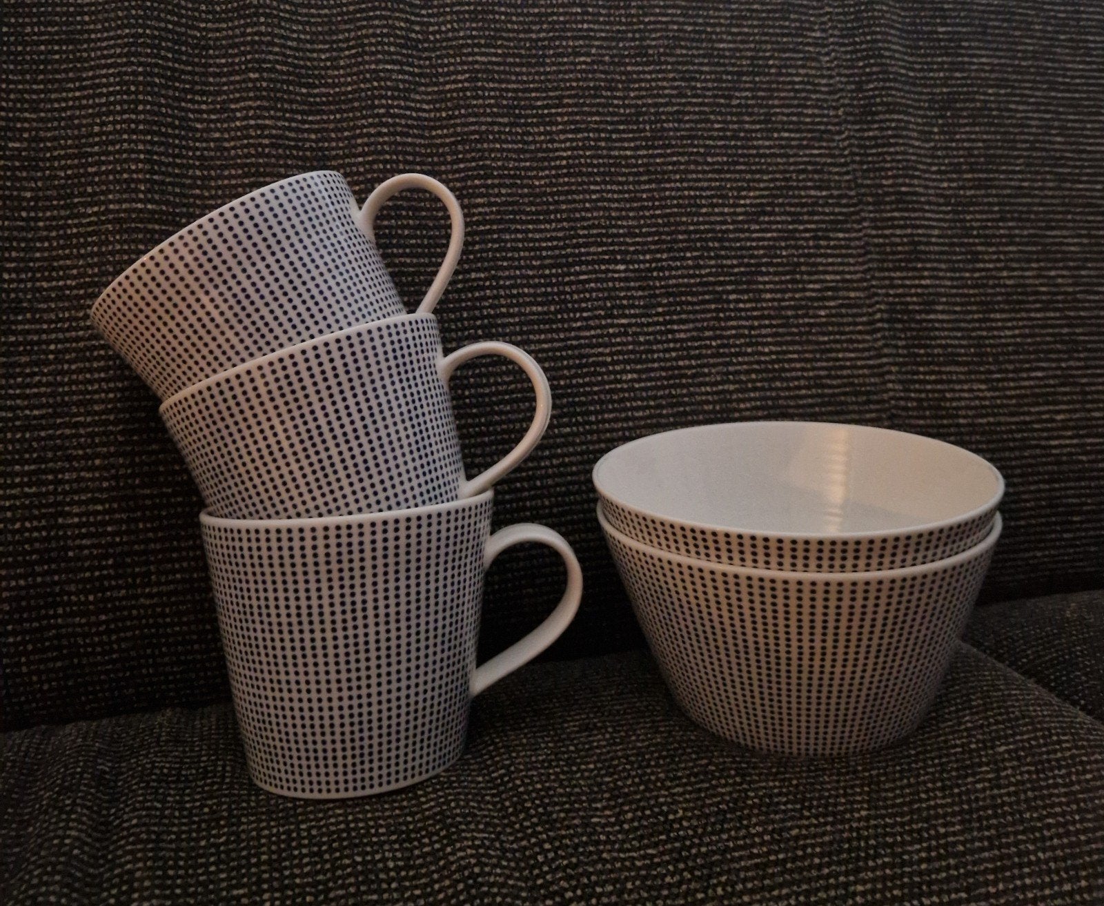 3 Royal Doulton Pacific mokken + 2 RD Pacific schaaltjes dot, Ophalen, Overige materialen, Overige stijlen, Overige typen