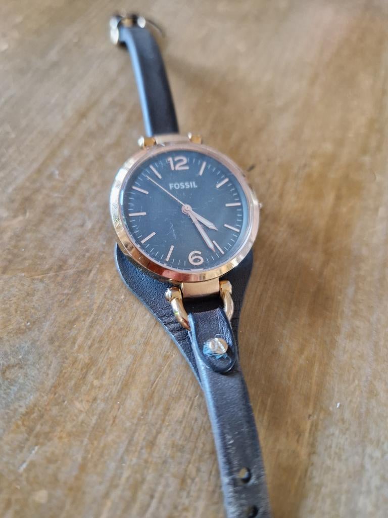 Fossil dameshorloge te koop., Sieraden, Tassen en Uiterlijk, Horloges | Dames, Staal, Fossil, Ophalen of Verzenden, Leer