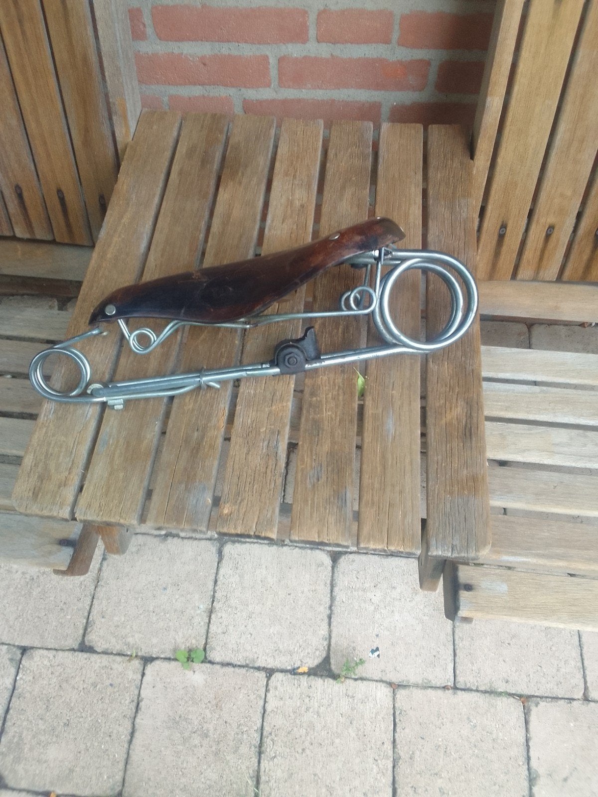 Tabor fietszadel oldtimer leren  zadel, Fietsen en Brommers, Fietsonderdelen, Ophalen, Gebruikt, Tabor, Staal