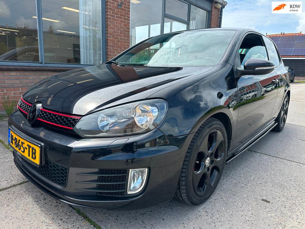 Volkswagen Golf 2.0 GTI Leder 6BAK CarPlay LM Black Magic ui, Voorwielaandrijving, Euro 5, Gebruikt, 4 cilinders