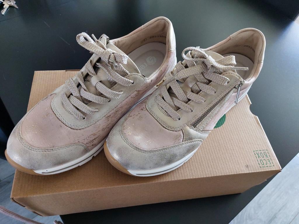 Dames Schoenen van Remonte, Ophalen of Verzenden, Zo goed als nieuw