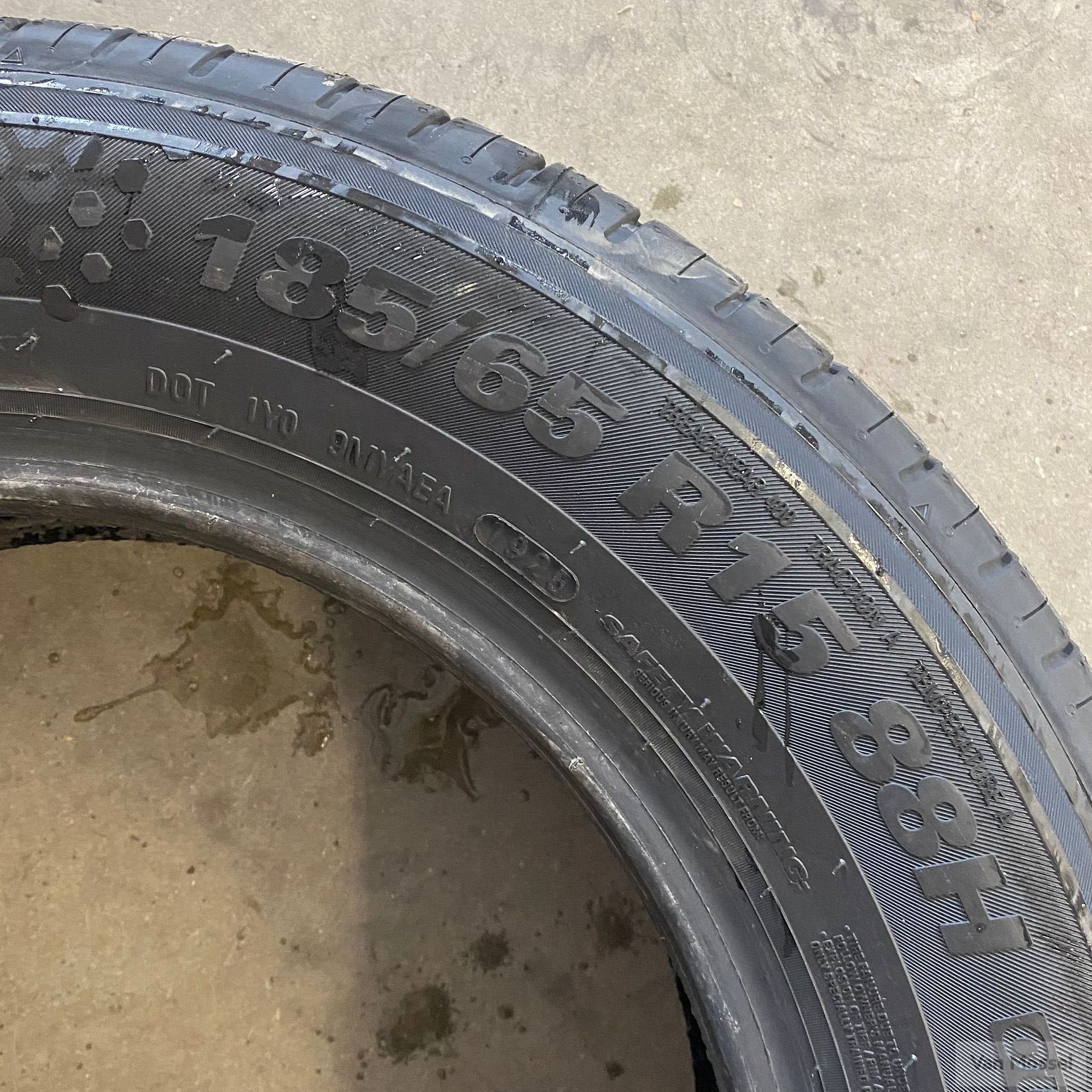 Kumho Ecowing ES31 185/65/R15 88H, Gebruikt, 15 inch, -, -