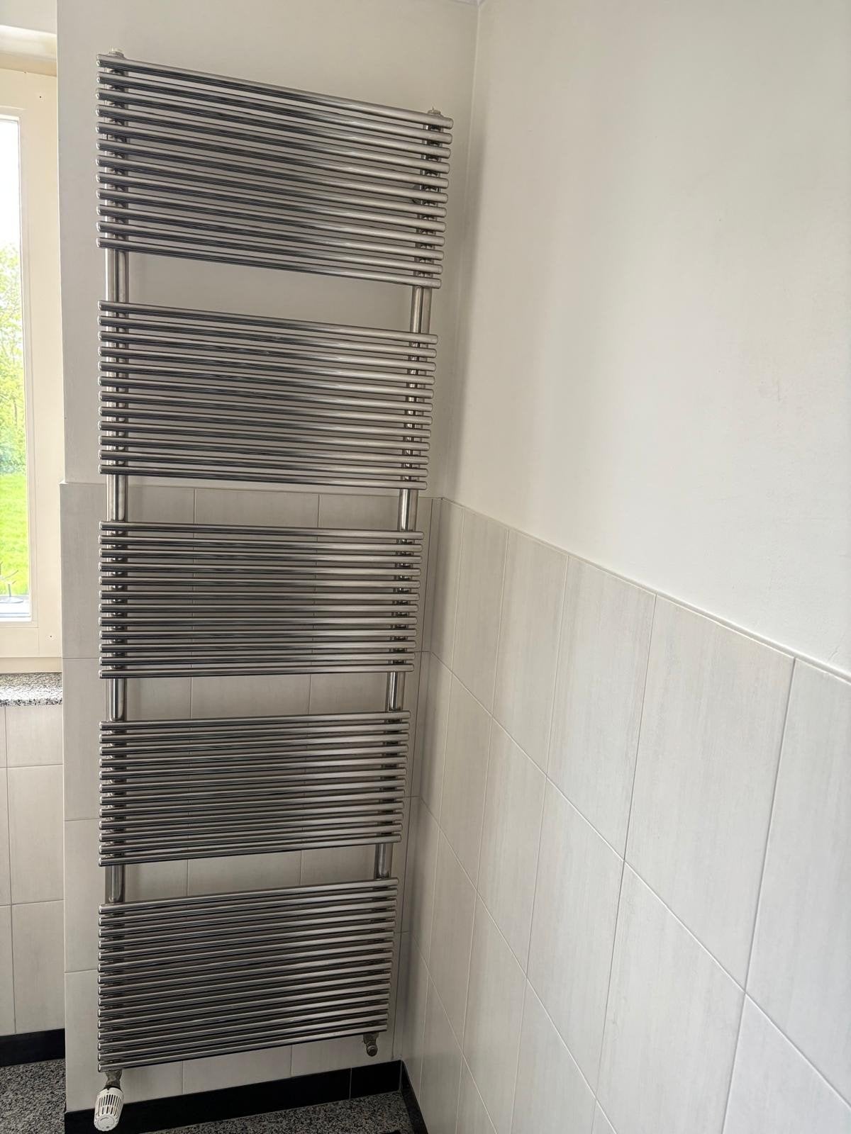 Design radiator - 185 x 60 cm - goede staat, Ophalen, Gebruikt, Radiator, 60 tot 150 cm