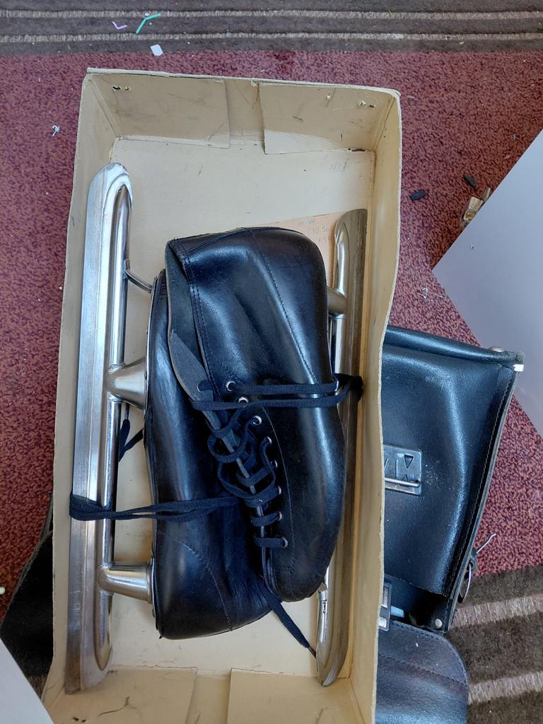 2 paar Noren schaatsen - Maat 44, Sport en Fitness, Schaatsen, Ophalen, Gebruikt, Noren, Overige merken