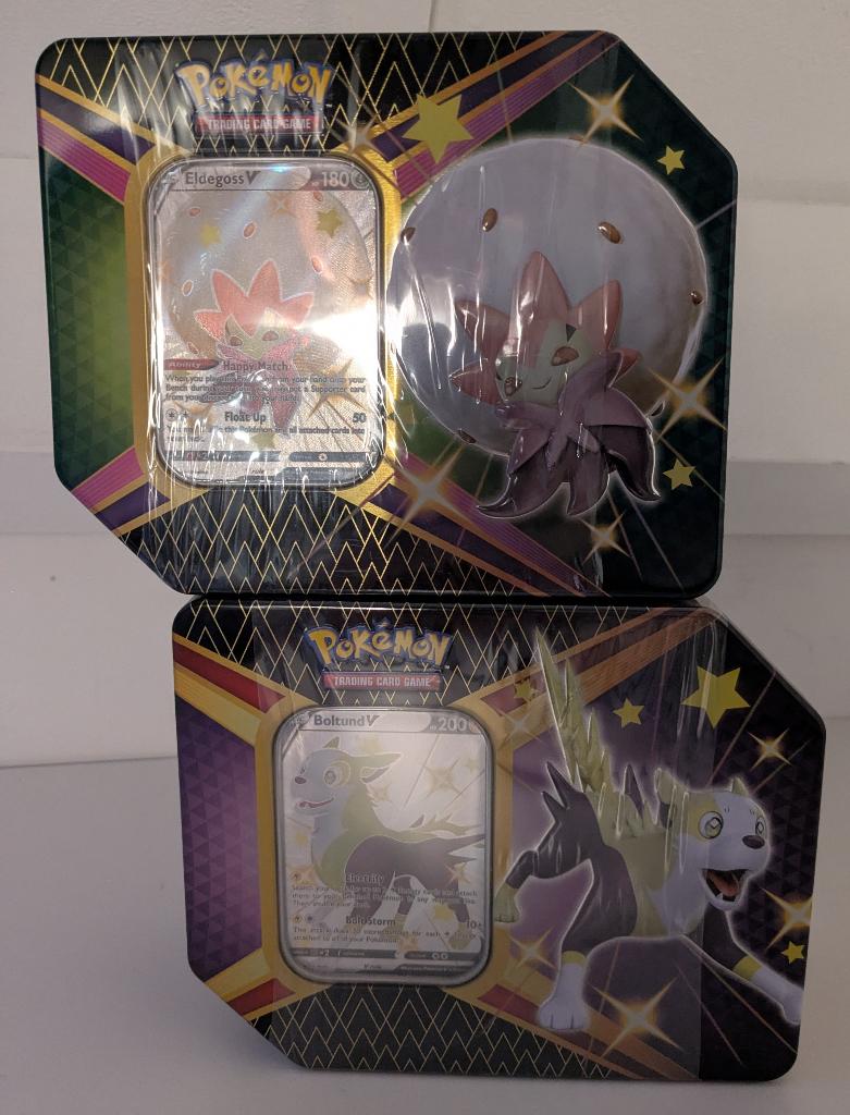 Shining fates tin 2x | Pokémon TCG, Hobby en Vrije tijd, Verzamelkaartspellen | Pokémon, Verzenden, Zo goed als nieuw, Overige typen