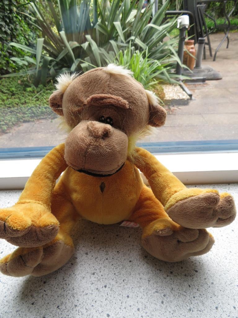 Aap merk Soft Bears by M.M meet ca 28 cm, Ophalen of Verzenden, Zo goed als nieuw, Aap, Wasbaar