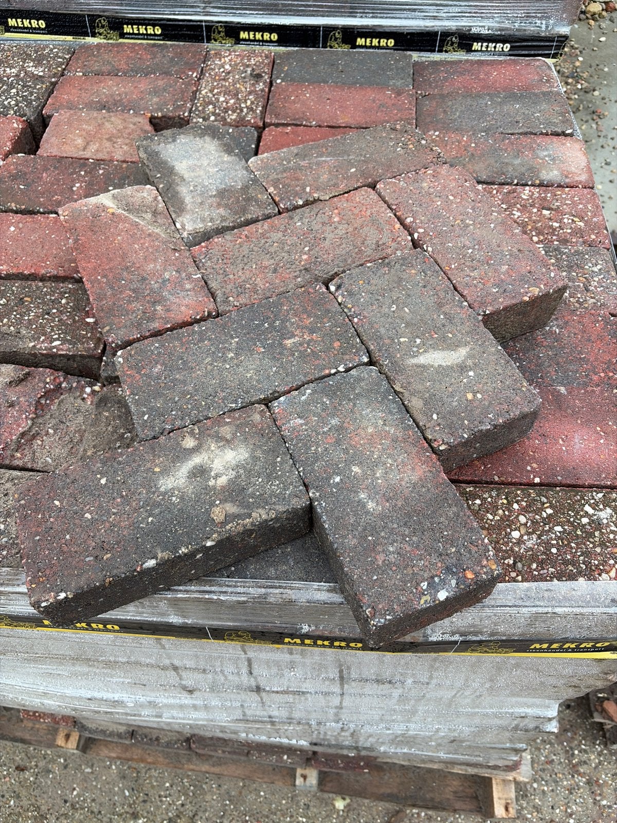 44 m2 rood-zwarte betonklinkers 6 cm - Gebruikt, Tuin en Terras, Gebruikt, Klinkers, Ophalen of Verzenden, 10 m² of meer