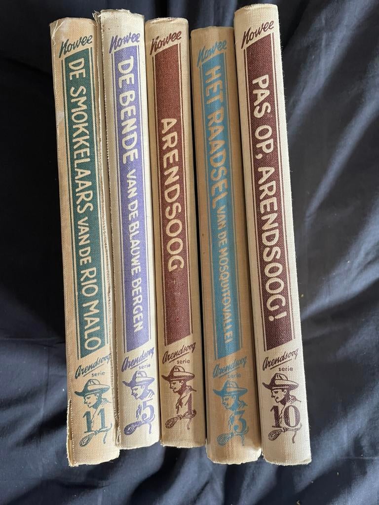 *** arendsoog vijf delen ***, Boeken, Ophalen, Gelezen
