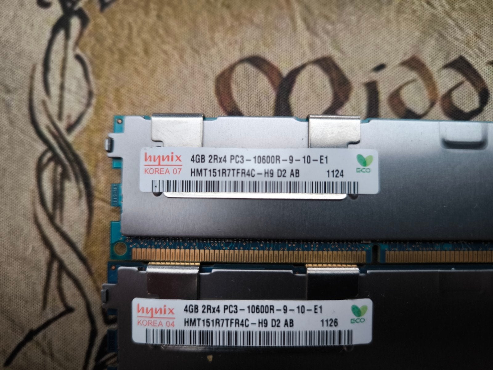 3x 4GB DDR3 ECC Registered Hynix Server RAM Geheugen, Server, DDR3, Ophalen of Verzenden, Zo goed als nieuw