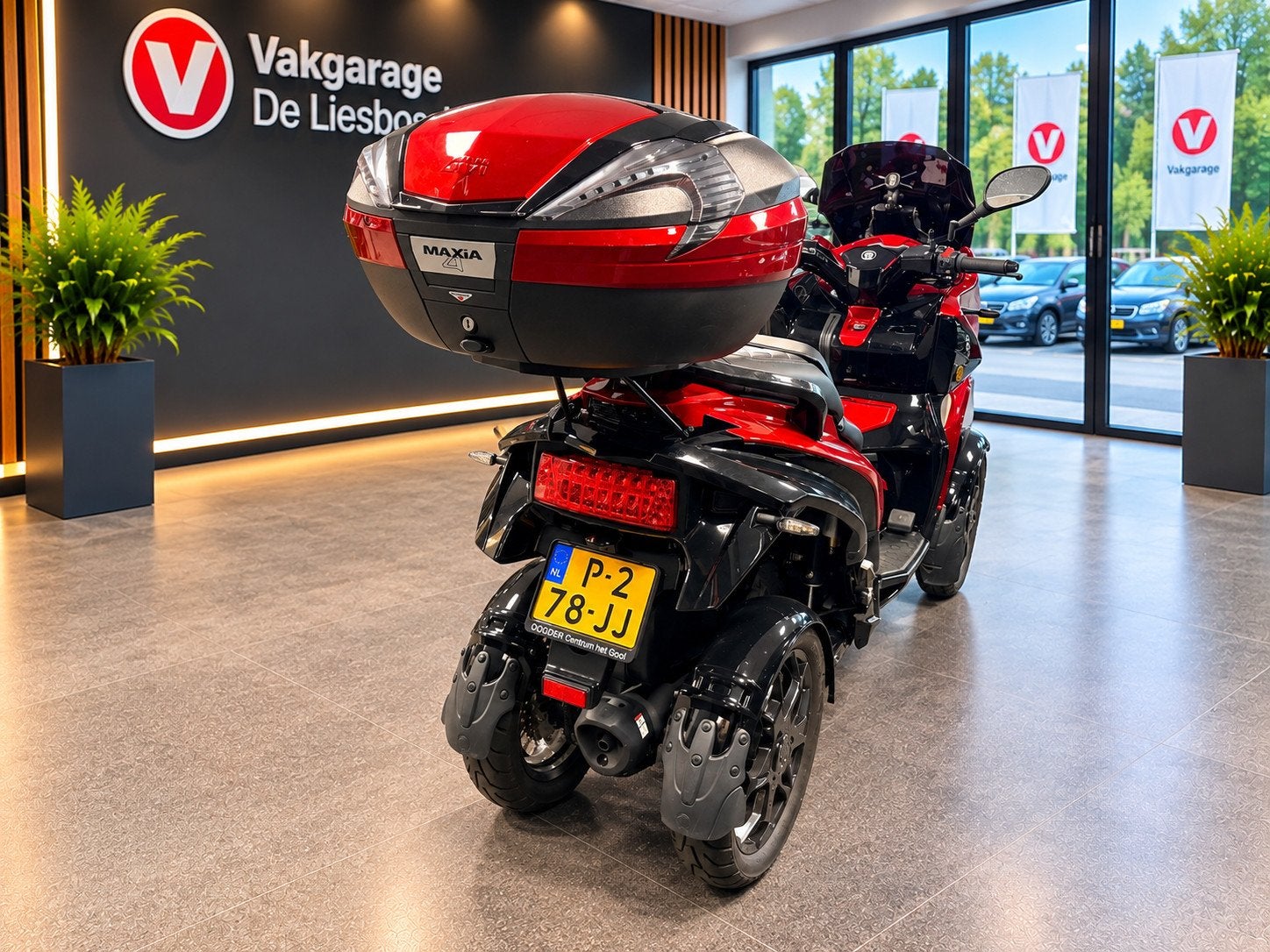 Quadro Scooter Qooder QV4 1890km / topkoffer /, Motoren, Scooter, 399 cc, Quadro, Automaat