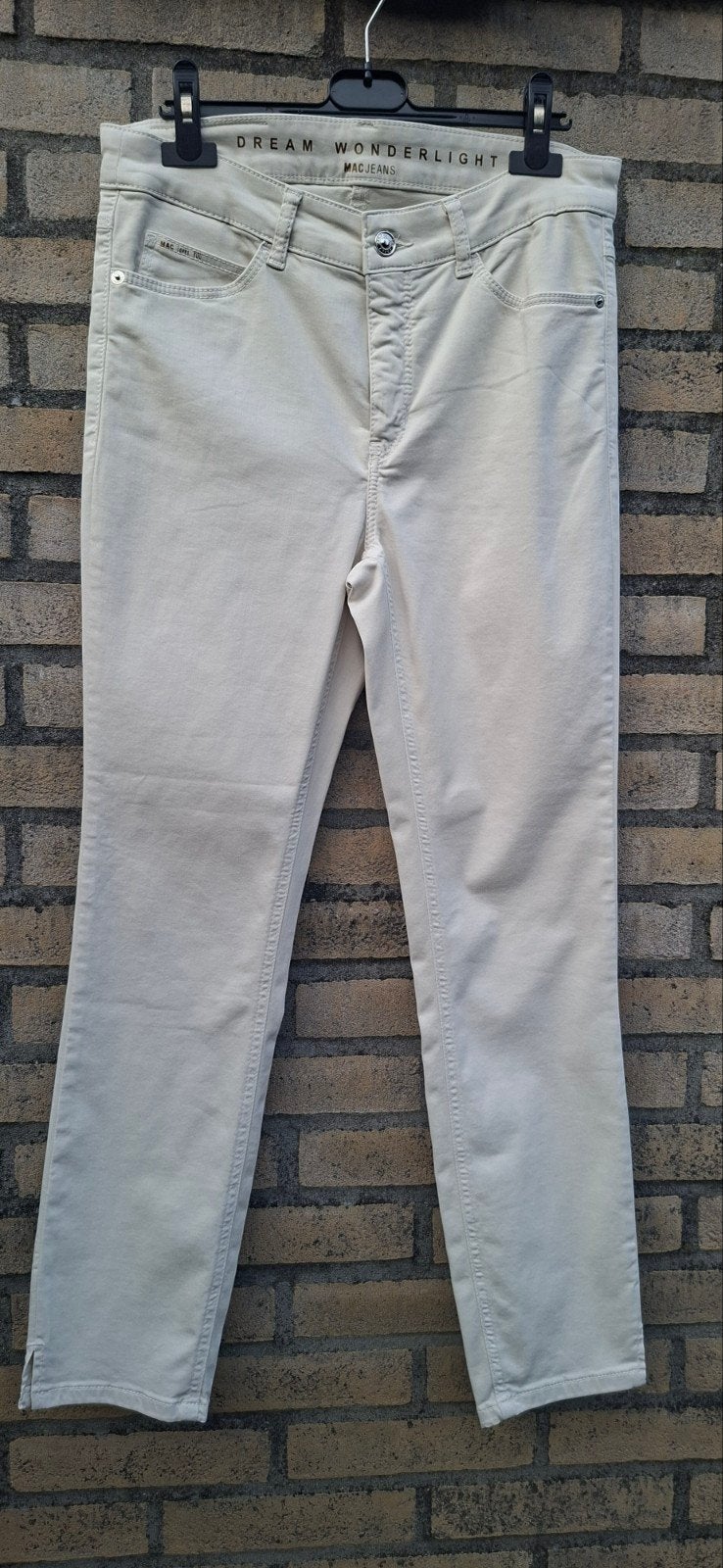 Nieuwe MAC jeans Dream Wonderlight maat 38 off-white.
Model, Ophalen of Verzenden, Nieuw, Wit, W30 - W32 (confectie 38/40)