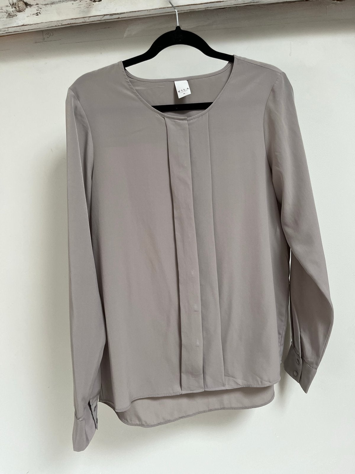 Vila grijze blouse - Maat 40/42 (L), Ophalen of Verzenden, Zo goed als nieuw, Maat 42/44 (L), Grijs