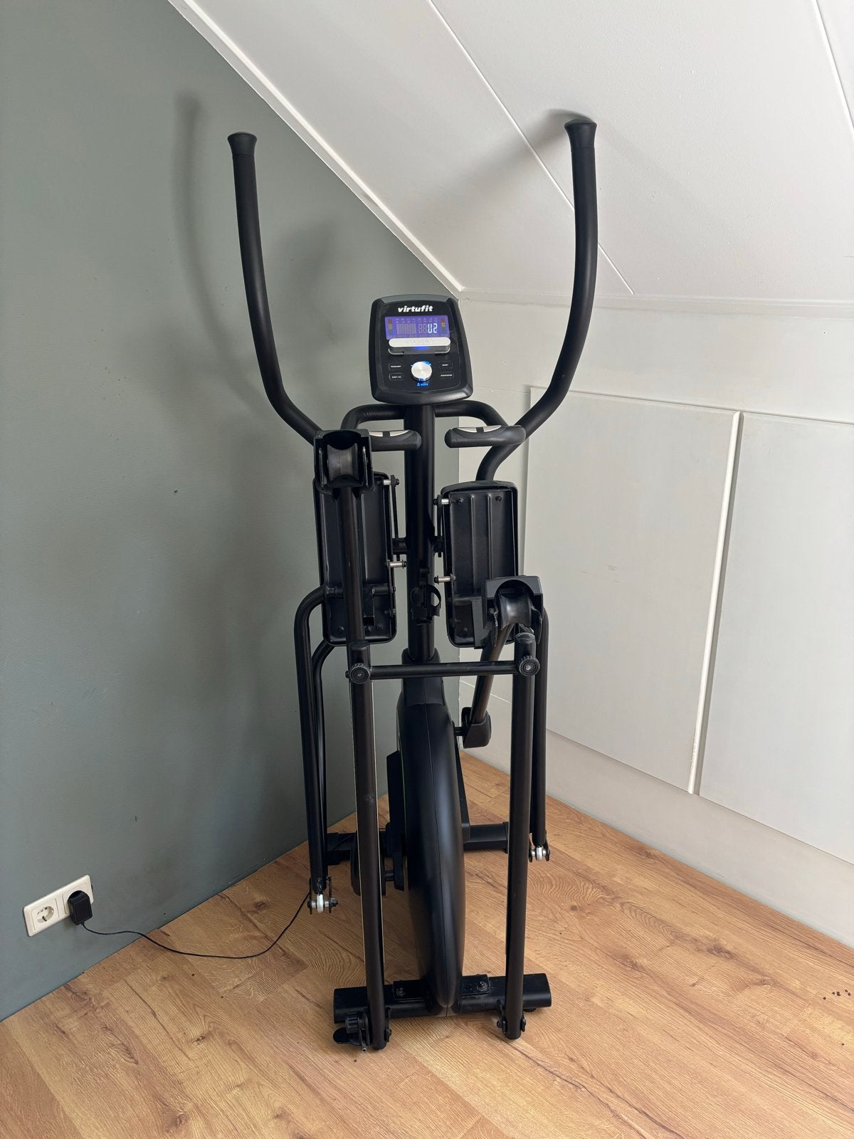 VirtuFit Crosstrainer, Sport en Fitness, Fitnessapparatuur, Ophalen, Benen, Gebruikt, Crosstrainer