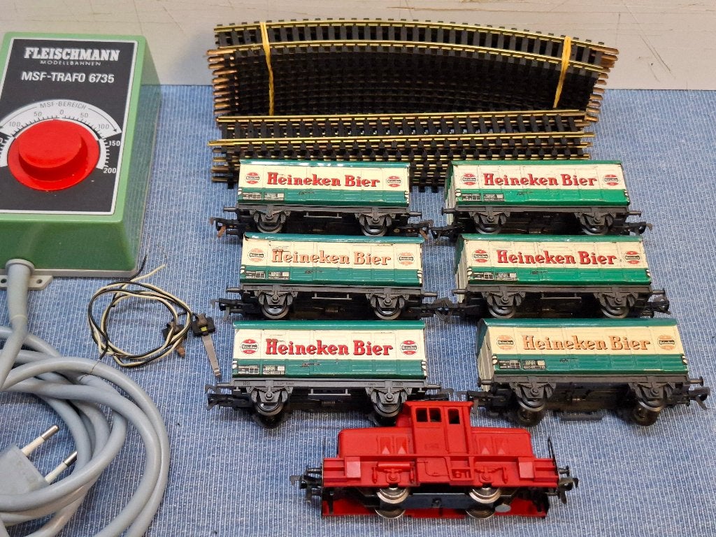 FLEISCHMANN  HEINEKEN TREIN, Gelijkstroom, Fleischmann, Ophalen of Verzenden, Gebruikt