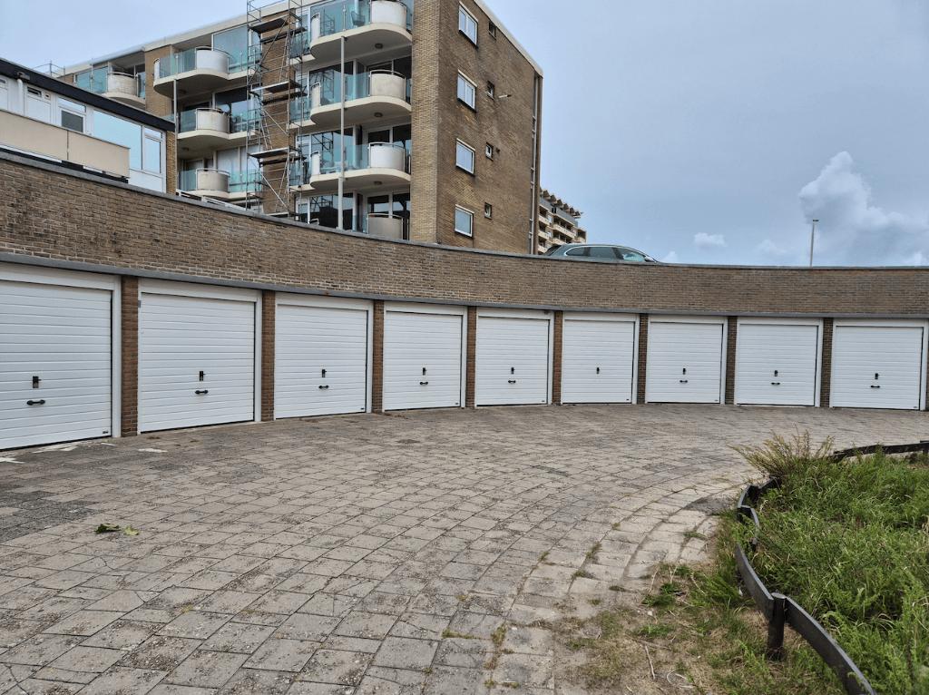 Garagebox te huur Zandvoort (Tjerk Hiddesstraat) €250,- p.m., Auto diversen, Autostallingen en Garages