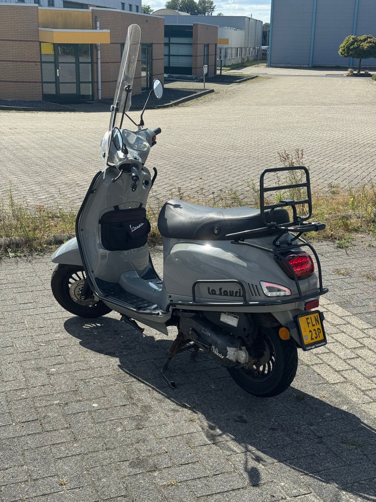 La Souris Sourini R Nardo Grey 2022 Geel Kenteken!, Ophalen of Verzenden, Zo goed als nieuw