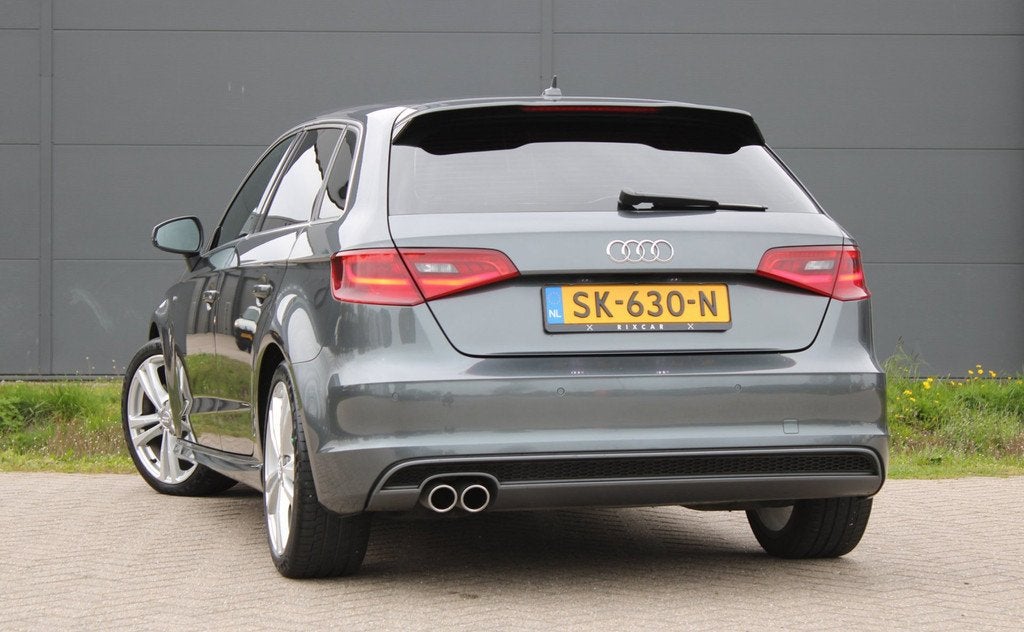 Audi A3 Sportback 1.4 TFSI CoD Ambition Pro Line S Line 150P, Gebruikt, 150 pk, Leder en Stof, 1500 kg