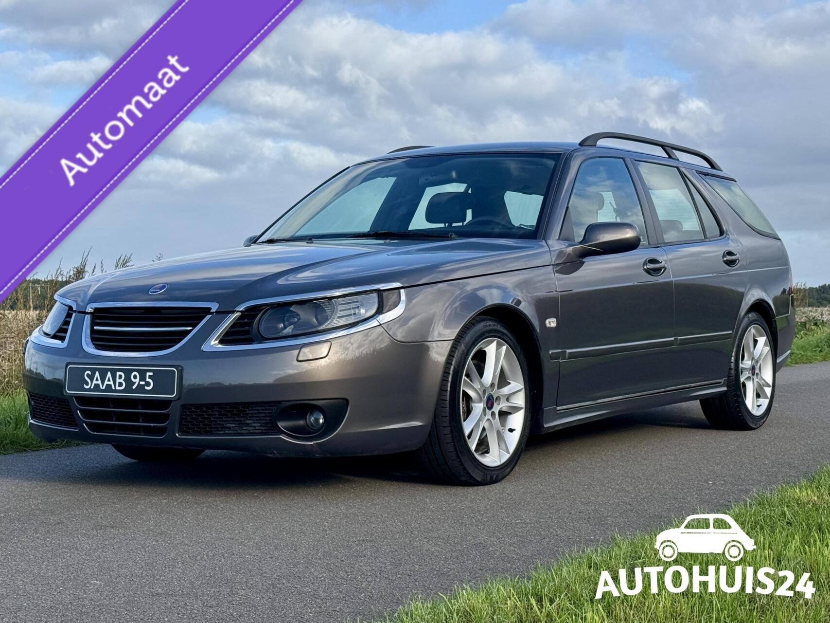 Saab 9-5 Estate 2.3 Turbo Aero Automaat Youngtimer|Trekhaak|, Auto's, Dealer onderhouden, Automatische klimaatregeling, Zwart
