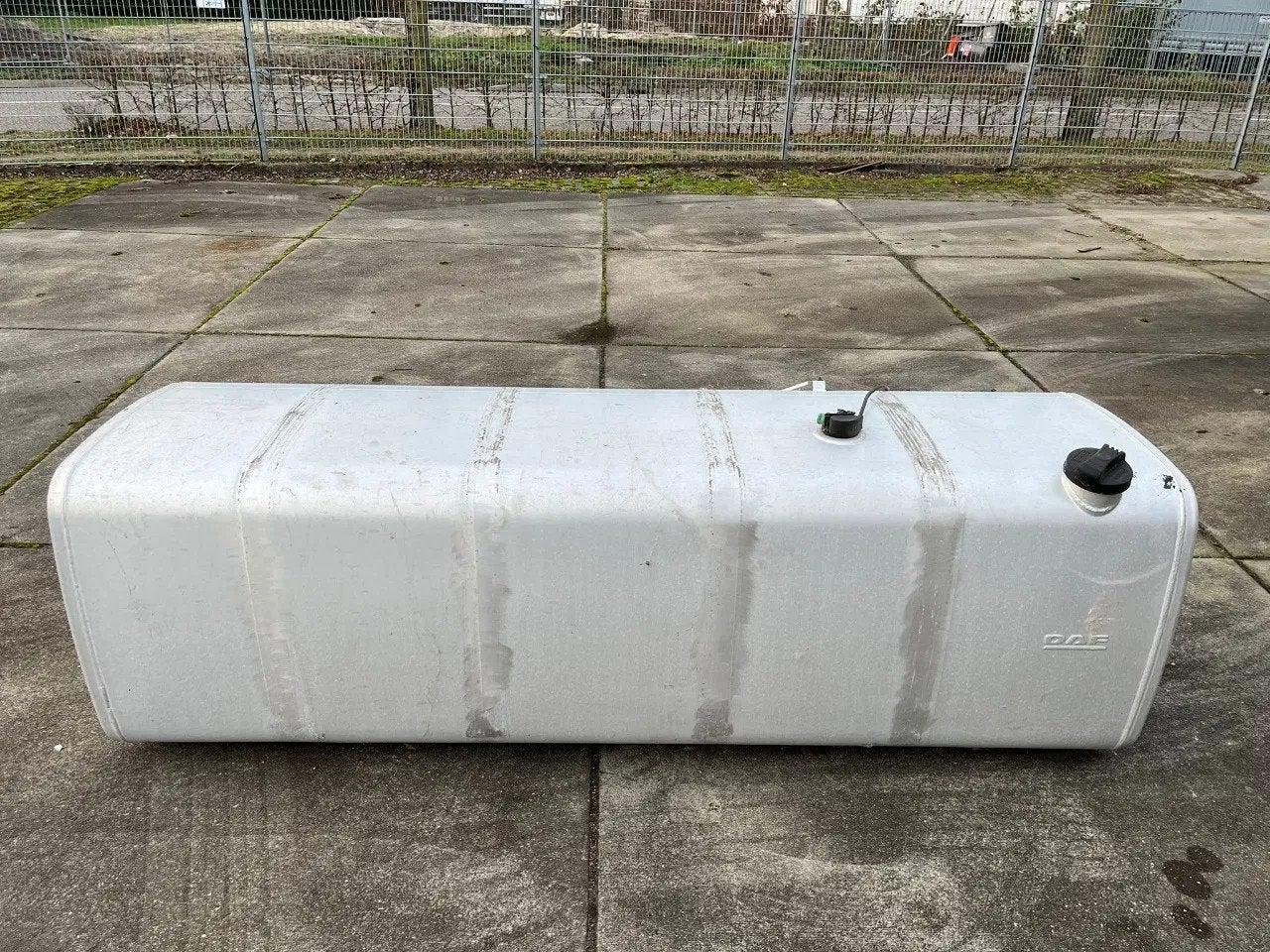 DAF Brandstoftank 995L L:226 B:70 H:70, Auto-onderdelen, Gebruikt