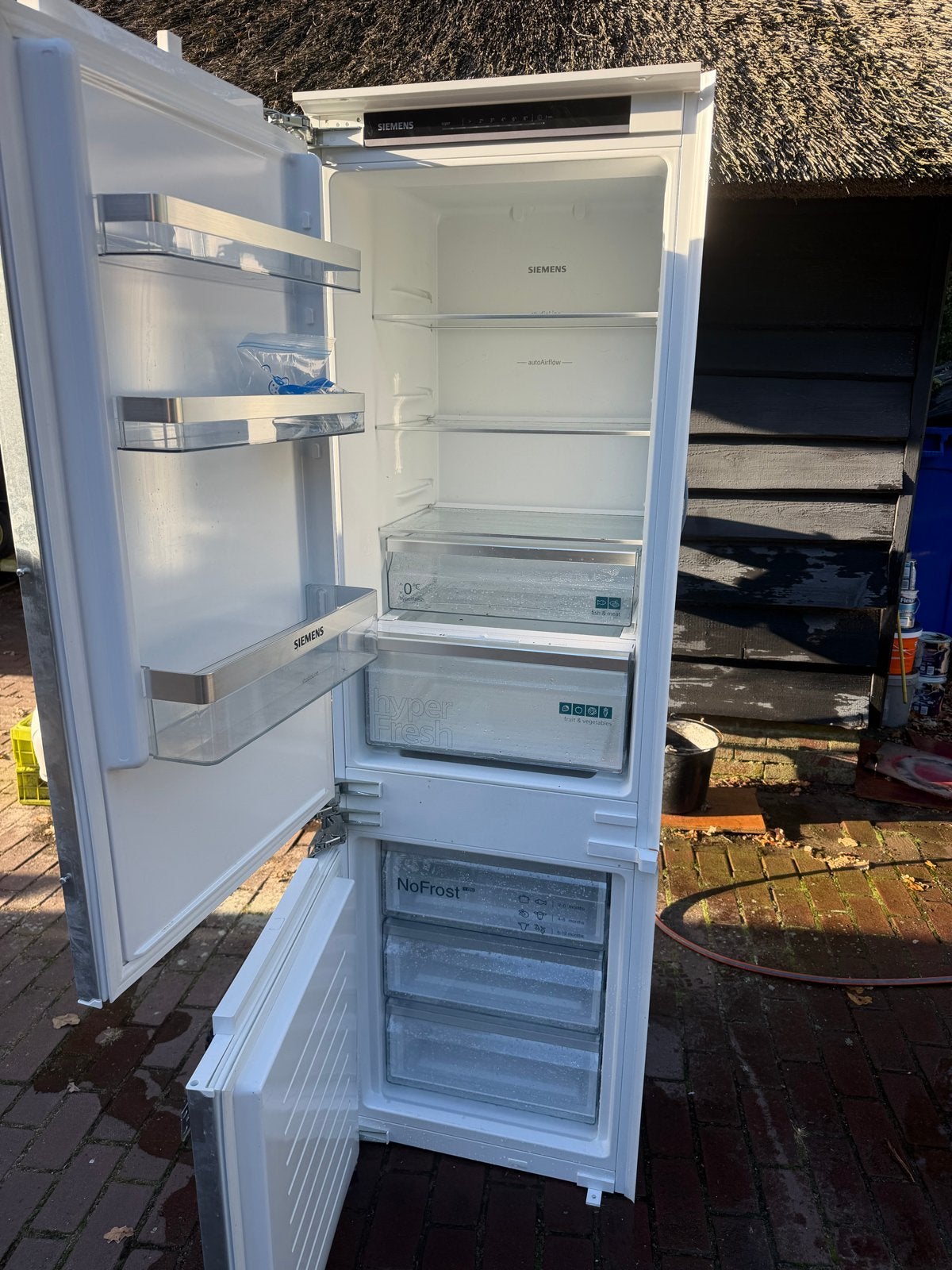 Siemens Koel vries combinatie 177x55 deur op deur bj 2023, Ophalen, 200 liter of meer, Met aparte vriezer, 160 cm of meer