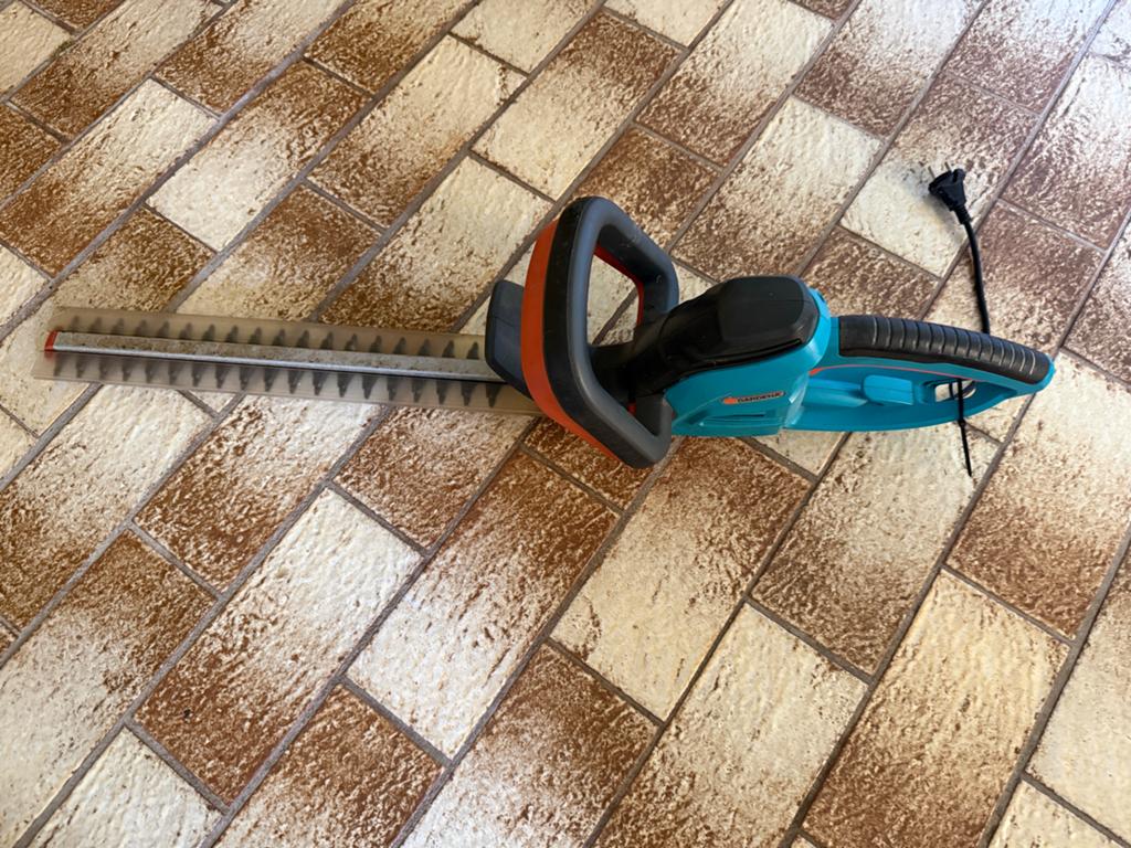 Gardena EasyCut 420 heggenschaar - Elektrisch, Ophalen of Verzenden, Gebruikt, Elektrisch