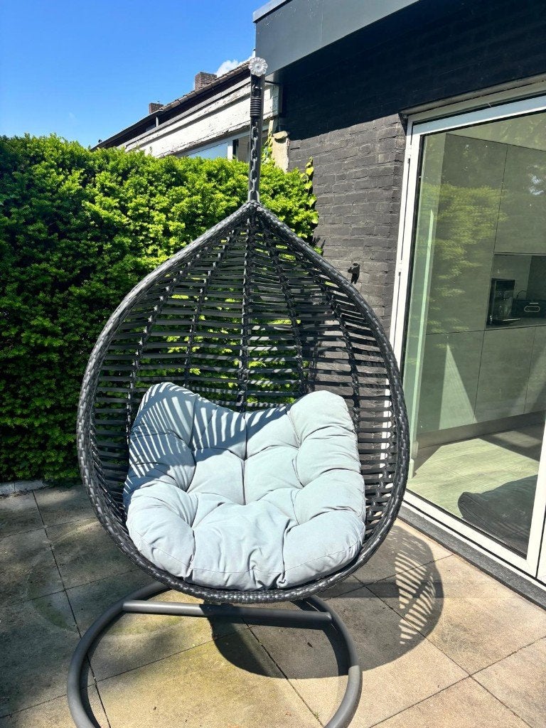 Egg hangstoel antraciet met kussen, Ophalen, Gebruikt, Kunststof