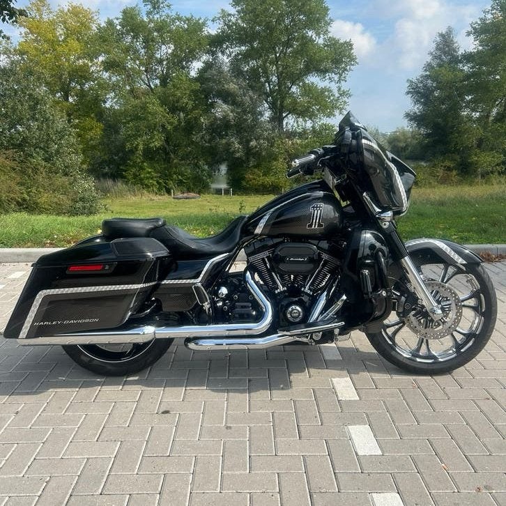 Harley Davidson Street Glide CVO FLHXSE 110ci twin cam 2016, 2 cilinders, Particulier, Meer dan 35 kW, Toermotor