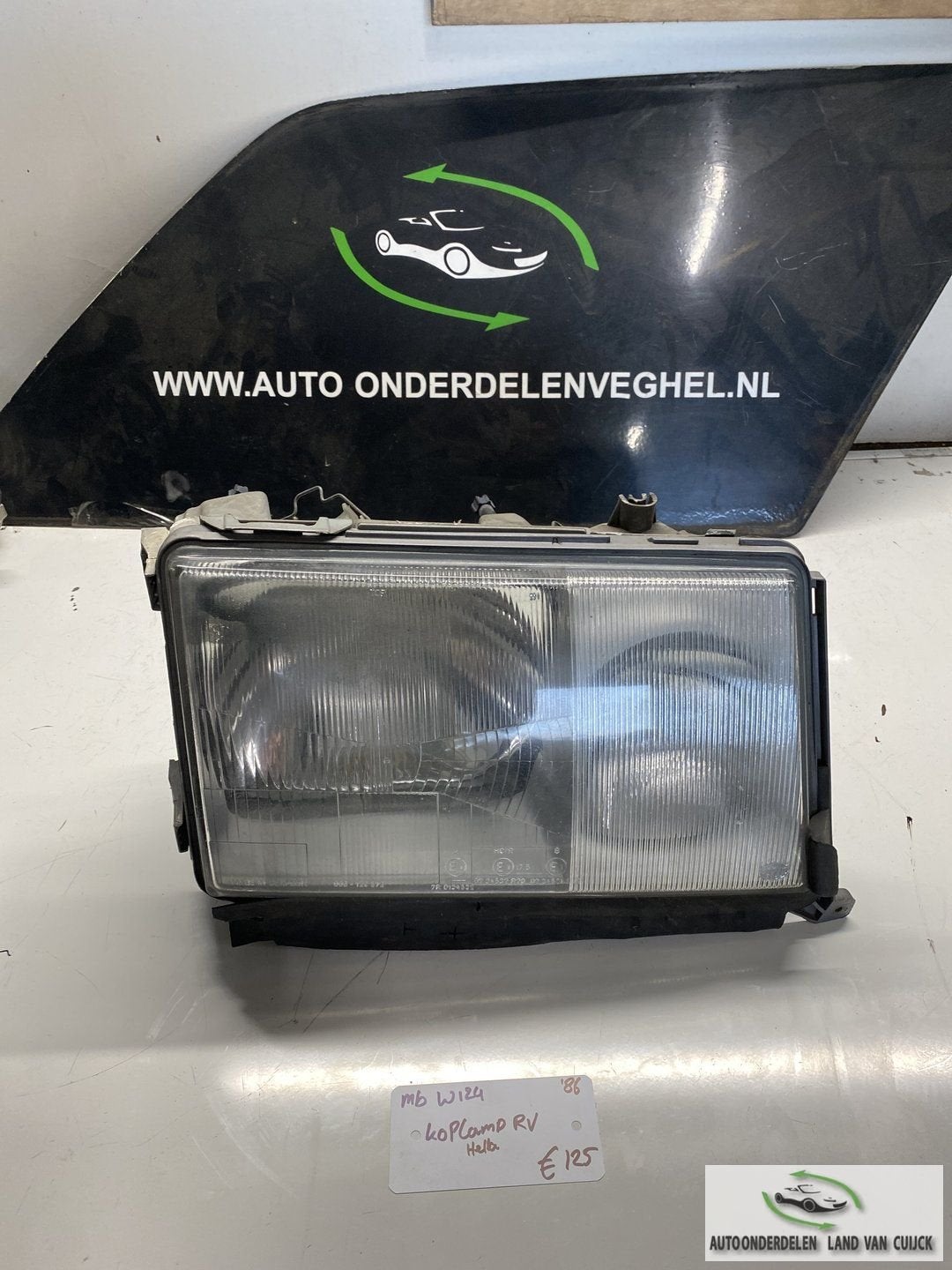 Mercedes W124 1986   Koplamp rechts Hella, Gebruikt, -, -, Ophalen of Verzenden