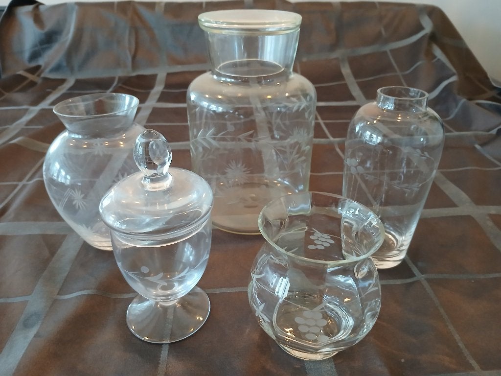 lot van 5 geëtste vaasjes, Ophalen