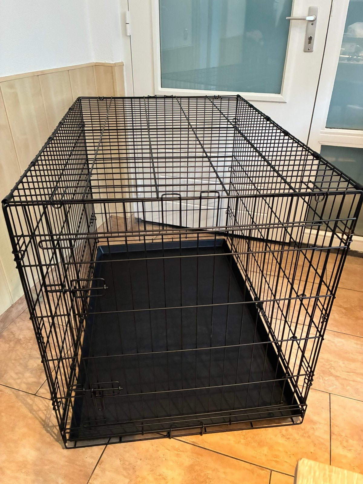 Zwarte Hondenbench 107x70x77,5, Dieren en Toebehoren, Hondenbenches, Ophalen, Zo goed als nieuw