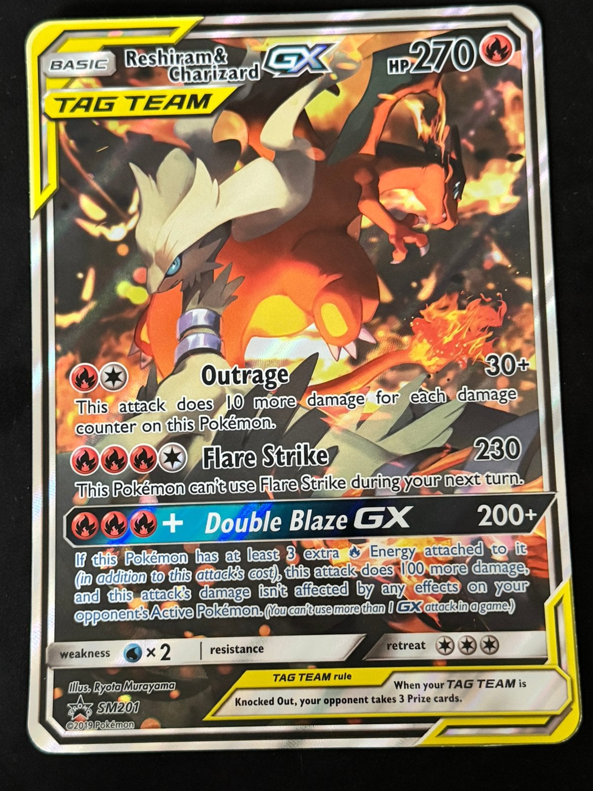 Reshiram & Charizard GX SM201 Pokemon Kaart, Hobby en Vrije tijd, Verzamelkaartspellen | Pokémon, Ophalen of Verzenden, Zo goed als nieuw