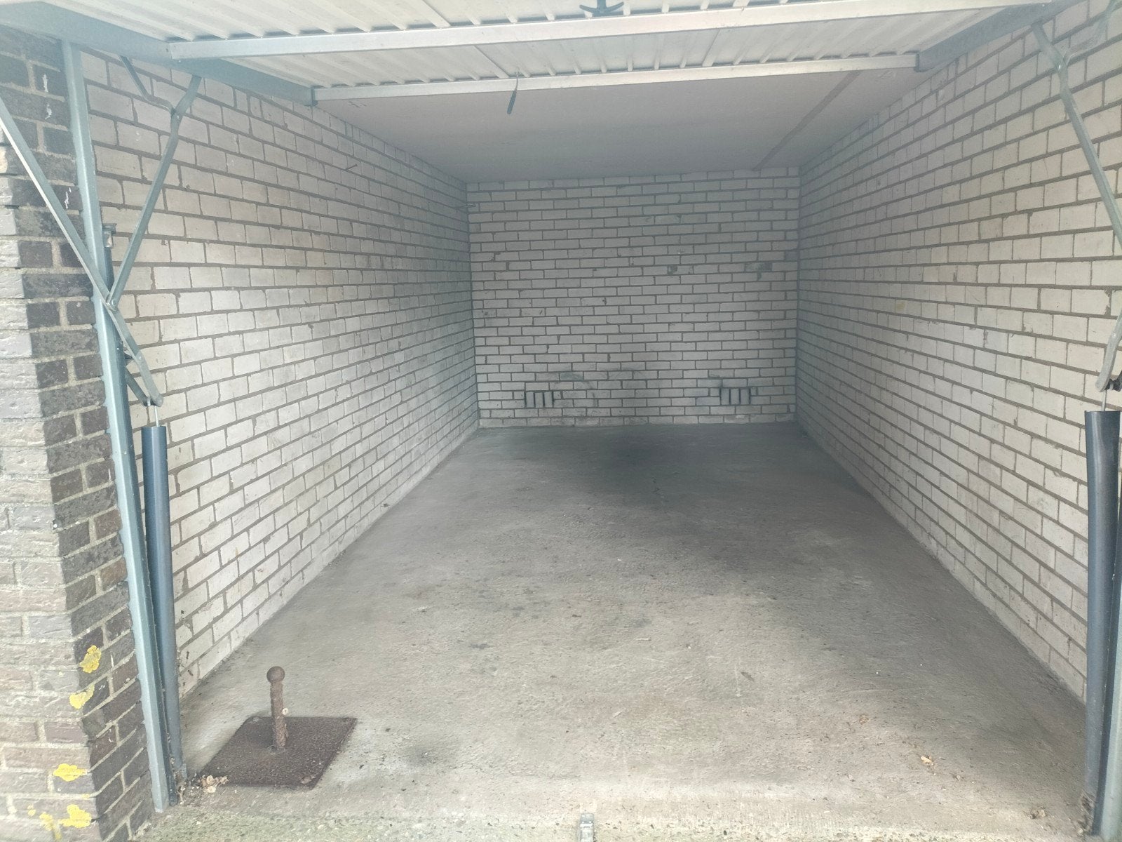 Unieke kans , hobbyruimte huren met recht op 1 e koop!!, Ophalen