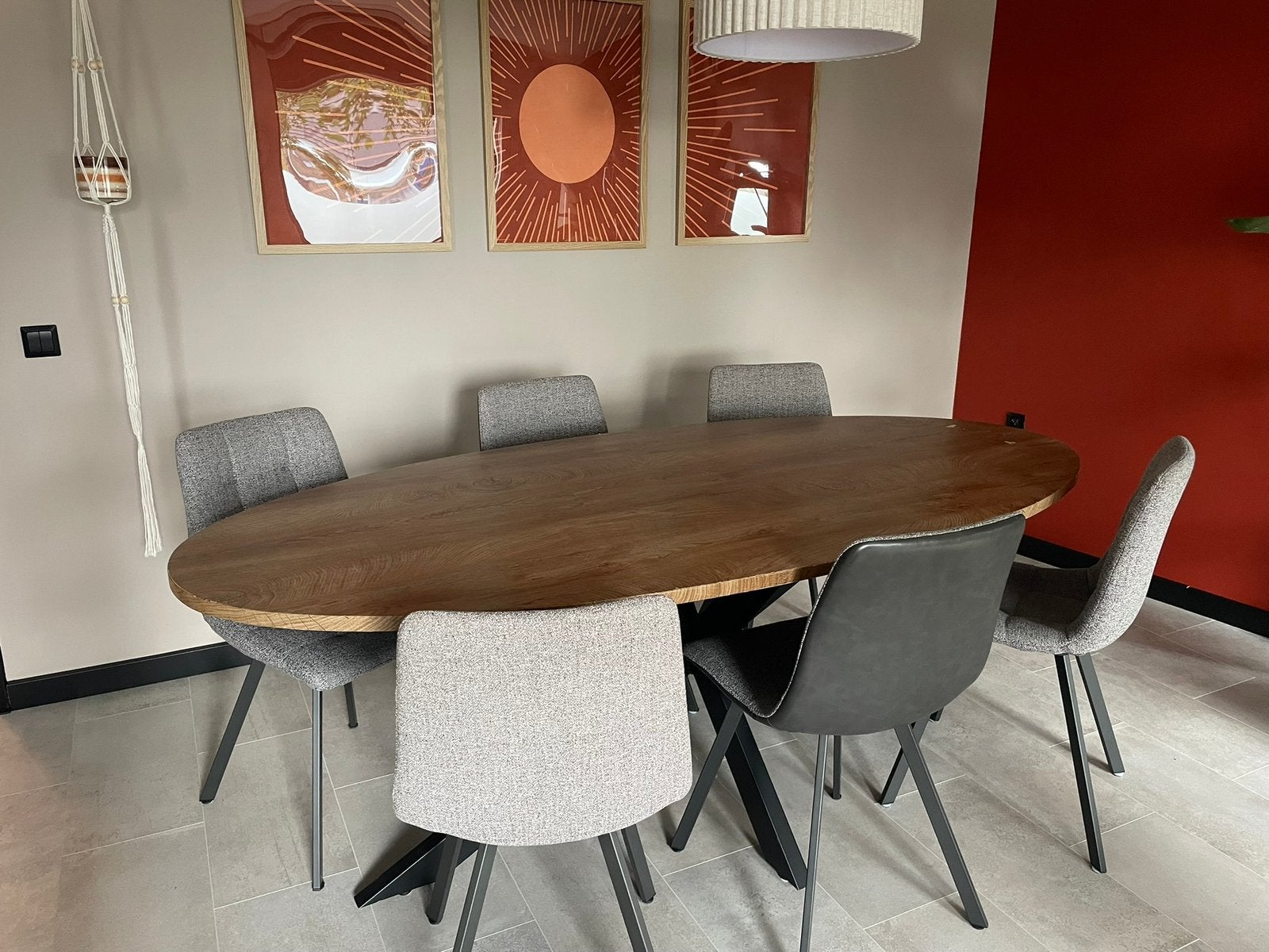 Ovale industriële eettafel + eventueel 6 stoelen te koop, Ophalen, Gebruikt, 100 tot 150 cm, 200 cm of meer